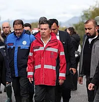 Başkan Aras, taşkın bölgelerinde incelemelerde bulundu