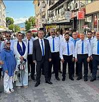 Başkan Çıralı Çarşıda Üyelerle Buluştu