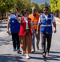 Başkan Köksal Aras mahallelerde yürütülen çalışmaları yerinde inceledi