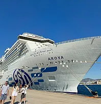 Bodrum'a iki kruvaziyerle 3 bin 292 turist geldi