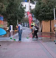 Bodrum Belediyesi Bitez Yalısı'nda Kapsamlı Temizlik Çalışması Gerçekleştirdi