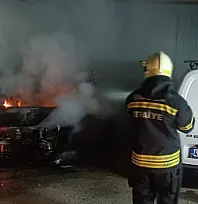 Bodrum'da park halindeki araçta çıkan yangın söndürüldü