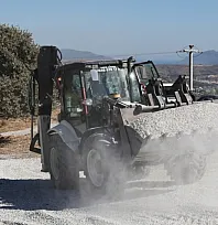 Bodrum'da sathi kaplama çalışmaları sürüyor