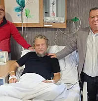 Bülent Uysal, tedavisi süren Seda Köktener'i ziyaret etti