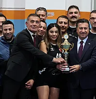 Cumhuriyet Kupası'nda büyükşehir personeli sahada buluştu