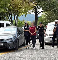 Darbeci FETÖ'cü Burkay Karatepe'nin ablası adliyeye sevk edildi