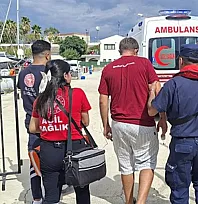 Datça'da gezi teknesinde rahatsızlanan vatandaşa tıbbi tahliye