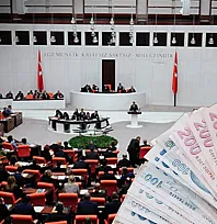 Emekli maaşlarını ilgilendiren 3 yeni teklif Meclis gündeminde