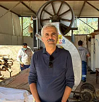 Fethiye Belediyesi'nden 'Kimse üşümesin' diye 30 bin çuval odun