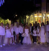 Fethiye'de 10 yıllık evlilik kutlamasında 20 çift nikah tazeledi