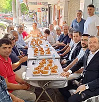 Fethiye'de 15 Temmuz anısına vatandaşlara lokma ikramı