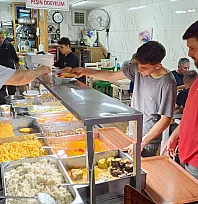 Fethiye'de 4 Çeşit Yemek 180 Liraya! Sefertası Lokantası Esnafın Gözdesi