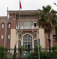 Fethiye'de 4 yıl önce kaybolan kadının ölümüyle ilgili 4'ü tutuklu 10 sanık yargılanıyor