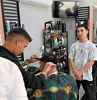Fethiye'de berberlere 'Pazar' günü çalışma izni