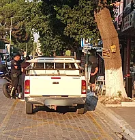 Fethiye'de 'Dur' ihtarına uymadı: Alkollü sürücü polisten kaçamadı