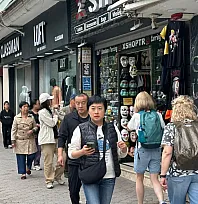 Fethiye'de ekim ayı bereketi! Yabancı turist yoğunluğu dikkat çekiyor