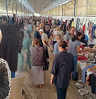 Fethiye'de ikinci el pazarında esnafın kanal boyu talebi