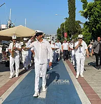 Fethiye'de Kabotaj Bayramı Coşkusu: Bando Eşliğinde Kortej Yürüyüşü