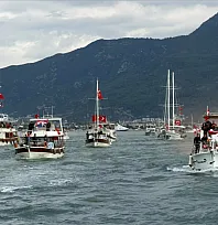 Fethiye'de mavi sularda Cumhuriyet gururu