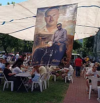 Fethiye'de Özcan Kıvrak 22. ölüm yılında lokma hayrı ile anıldı