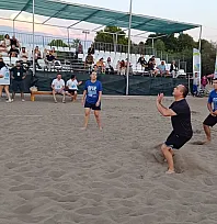 Fethiye'de plaj voleybolu turnuvası başladı: 32 takım mücadele edecek