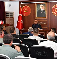 Fethiye'de servis taşımacılığı için muhtarlar ve kooperatifler biraraya geldi