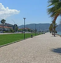 Fethiye'de sıcak hava 3. Etap Sahil Bandı'nı boş bıraktı