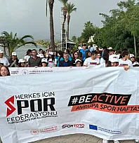 Fethiye'de spor ve hareket için hep birlikte yürüdüler
