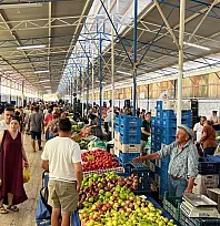 Fethiye'de tarladan tezgaha bereket Salı Pazarı'nda fiyatlar