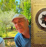 Fethiye'de Vefa: Feyzullah Arslan, 24 Yıl Önce Birlikte Çalıştığı Nihat Süel ile Buluştu