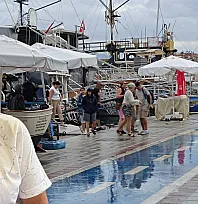 Fethiye'de yağışlı hava tekne seferlerini etkiledi