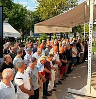 Fethiye'nin tanınmış esnaflarından Erol Kıvrak son yolculuğuna uğurlandı