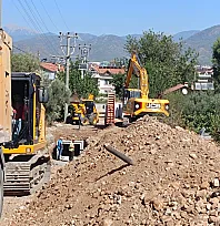 Fethiye Osman Yakalıoğlu Sokak'ta Yağmur Suyu Altyapı Çalışması