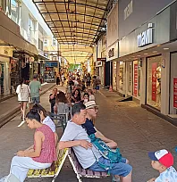 Fethiye Paspatur Çarşısı'nda turizm hareketliliği: Çinli turist yoğunluğu dikkat çekiyor