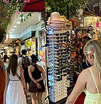 Fethiye Paspatur'da Akşam Saatlerinde Yerli ve Yabancı Turist Yoğunluğu