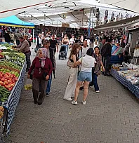 Fethiye Salı Pazarı'nda sebze ve meyve fiyatları