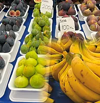 Fethiye Salı Pazarı'nda tezgahlar renkli, fiyatlar çeşitli