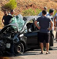 Fethiye-Seydikemer Yolunda Korkutan Kaza: Araçlar Kafa Kafaya Çarpıştı