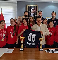 Fethiye Vega Spor Kulübü'nden Gençlik ve Spor Müdürü Yiğit'e ziyaret