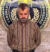 FETÖ'cü Burkay Karatepe'nin ablası gözaltına alındı