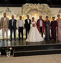 Kandönmez Ailesinin Mutlu Günü