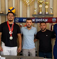 Kırkpınar'ın Madalyalı Pehlivanlarından SEGİAD'a ziyaret