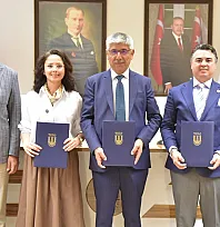 'Mahalleden Kliniğe Gülüş Yolculuğu' Projesi İçin Üçlü İş Birliği