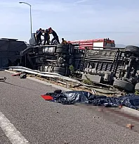 Manisa'da tır ile yolcu otobüsü çarpıştı: 4 Ölü, Çok Sayıda Yaralı