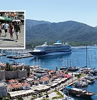 'Marella Discovery' kruvaziyeri Marmaris'e 1750 turistle geldi