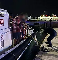 Marmaris açıklarında ticari teknede rahatsızlanan vatandaş için tıbbi tahliye gerçekleştirildi