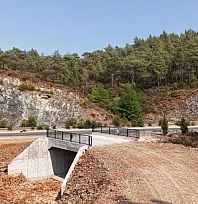 Marmaris Çetibeli'nde orman ve yerleşim alanlarını ayıran yol tamamlandı