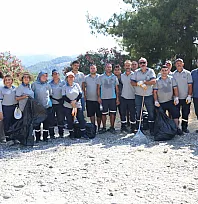 Marmaris Seyir Tepesi'nde Çevre Temizliği Yapıldı
