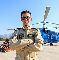 Marmaris'te 15 Yaşında Yangınlarla Mücadele Eden Hasan, Şimdi Kokpitte