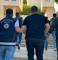 Marmaris'te göçmen kaçakçılığı operasyonunda gözaltına alınan 4 zanlı tutuklandı
